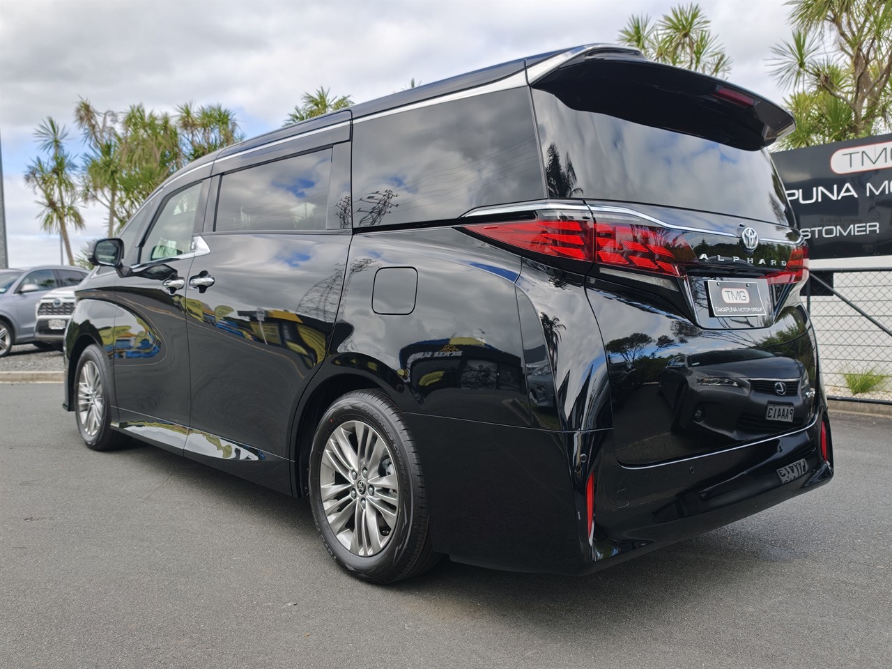 2026 Toyota Alphard