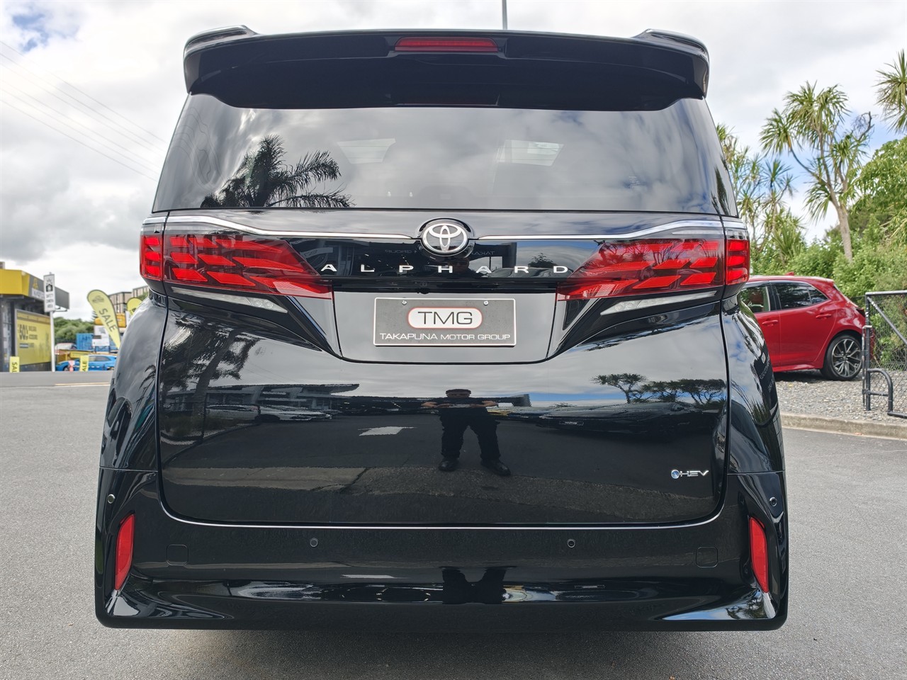 2026 Toyota Alphard
