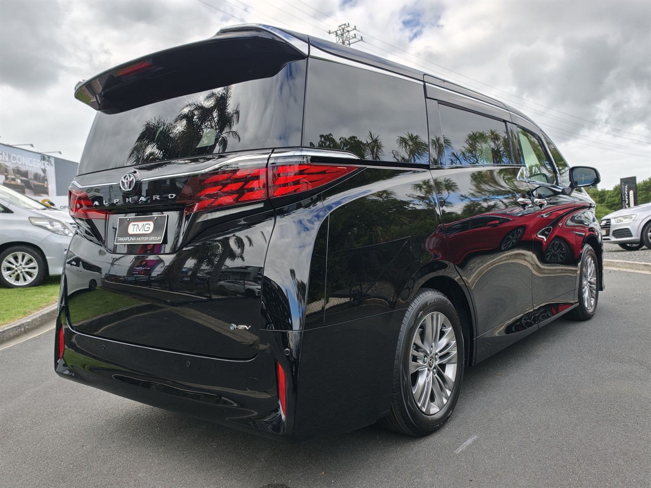 2026 Toyota Alphard