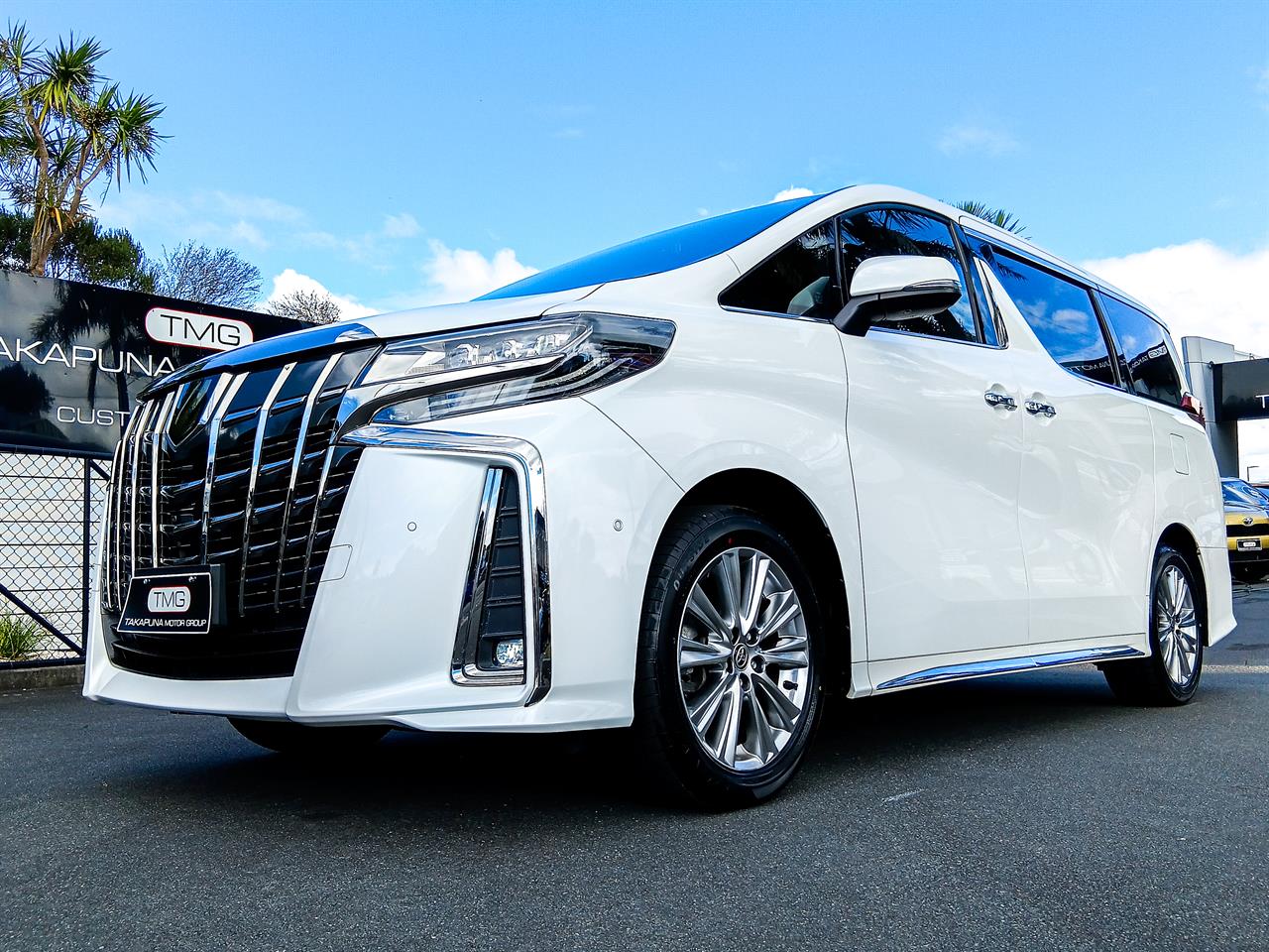 2021 Toyota Alphard