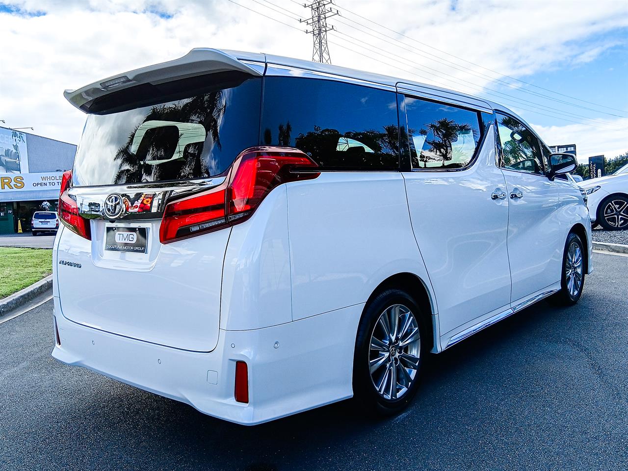 2021 Toyota Alphard