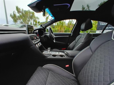 2020 Genesis G70 - Thumbnail