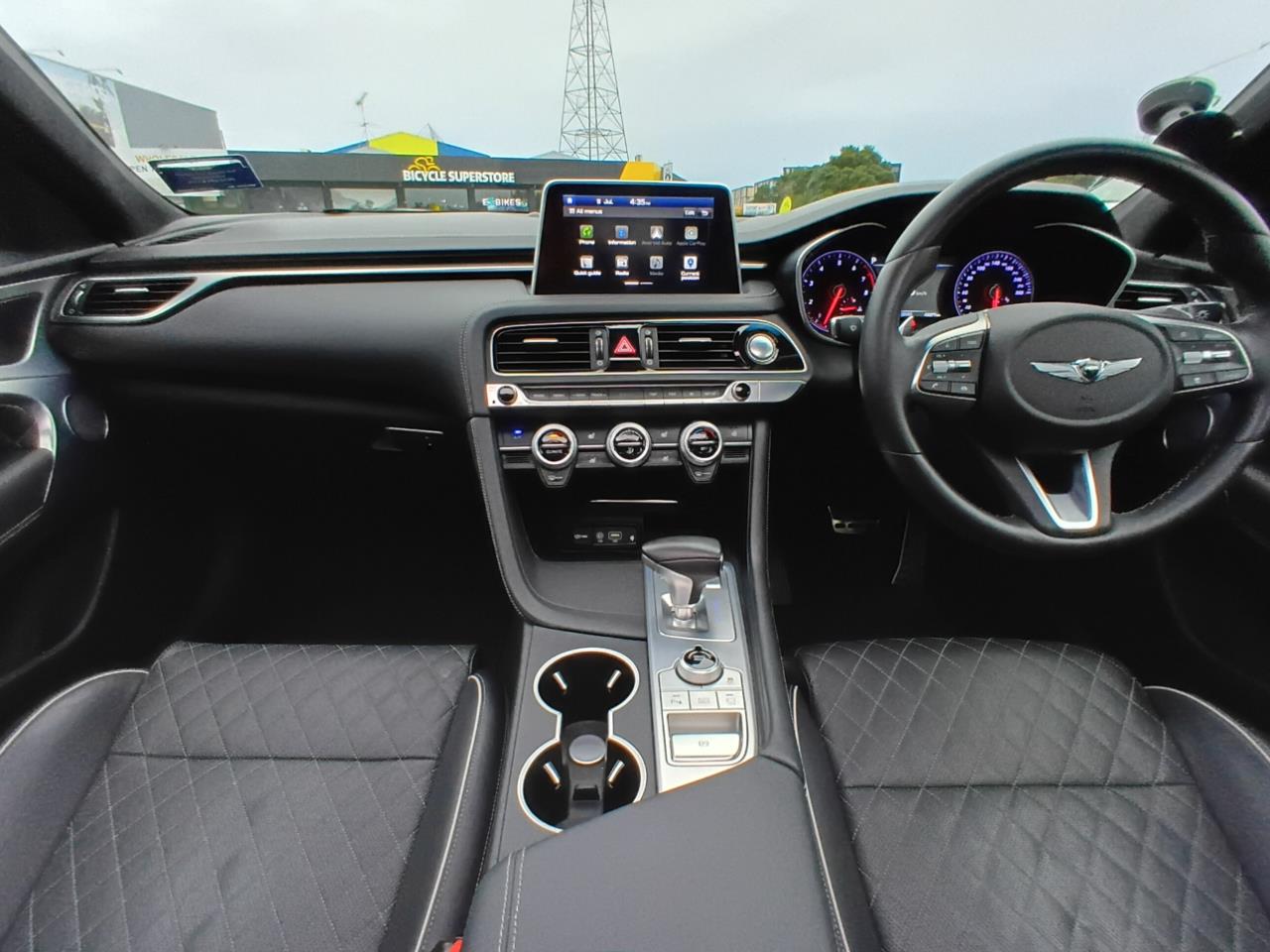 2020 Genesis G70
