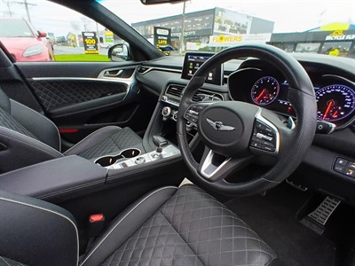 2020 Genesis G70 - Thumbnail