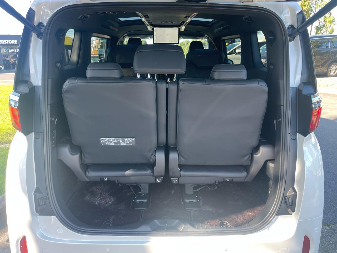 2024 Toyota Alphard