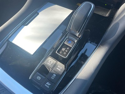 2024 Toyota Alphard - Thumbnail