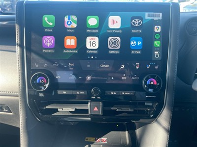 2024 Toyota Alphard - Thumbnail