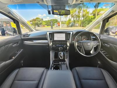 2023 Toyota Alphard - Thumbnail