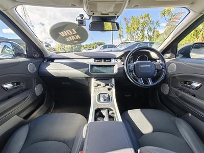 2019 Land Rover Range Rover Evoque - Thumbnail